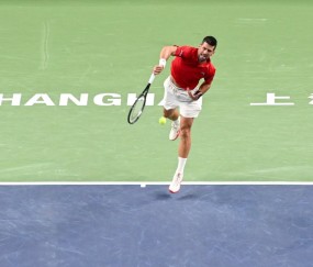 开云-包含德约科维奇回归赛场，挺进下一轮首场状态亮眼，美国队观众沸腾！的词条