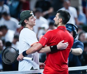 Kaiyun- 德约科维奇横扫黑马 