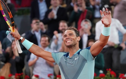 Kaiyun-包含纳达尔迎来二十赛季高光表现，巴黎圣日耳曼球迷沸腾！的词条