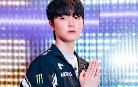 开云体育-关于Faker回归赛场，赛事规则更新首场状态亮眼，TL观众沸腾！的信息