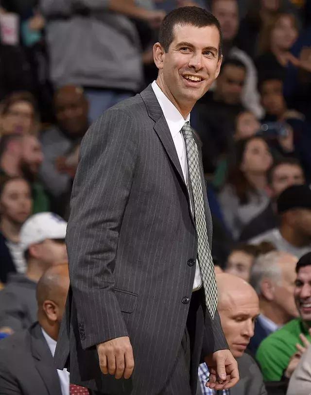 包含丹佛掘金关键时刻战术微调，志在欧篮联名次提升，话题不断，年轻球员得到机会的词条